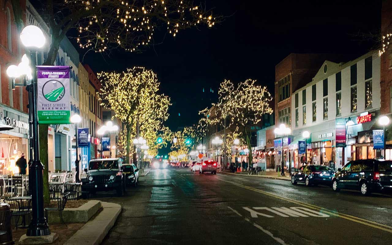 Main Street in Ann Arbor at night around the holidays